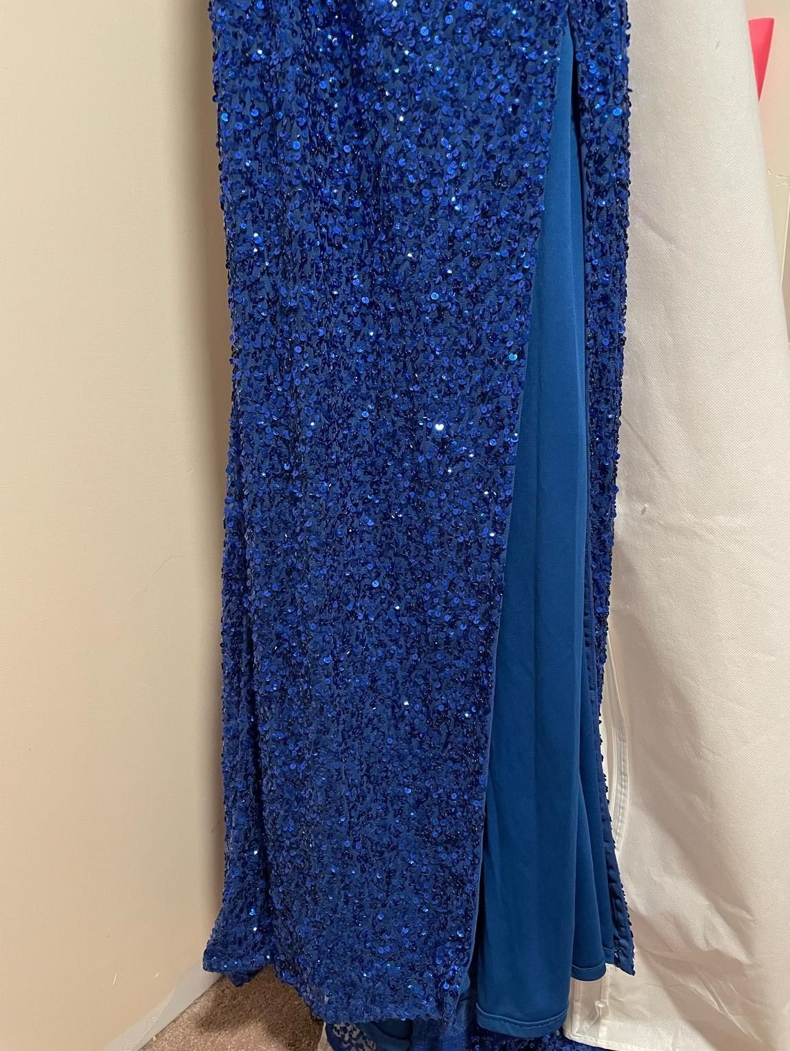 Size 0 Prom Strapless Sequined Blue Mermaid Dress on Queenly