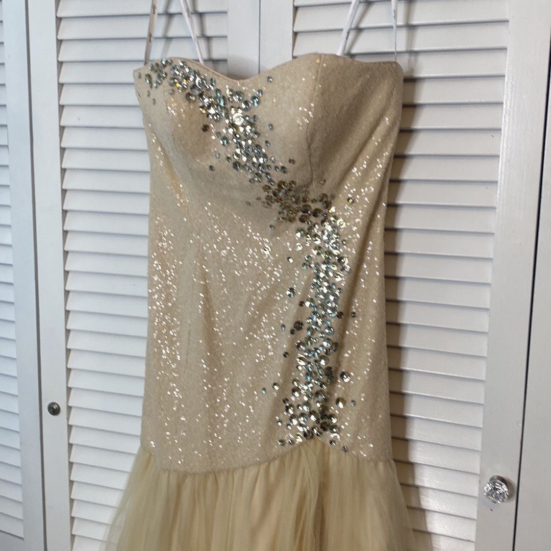 Style 71444 Sparkle Size 14 Prom Strapless Nude Side Slit Dress on Queenly