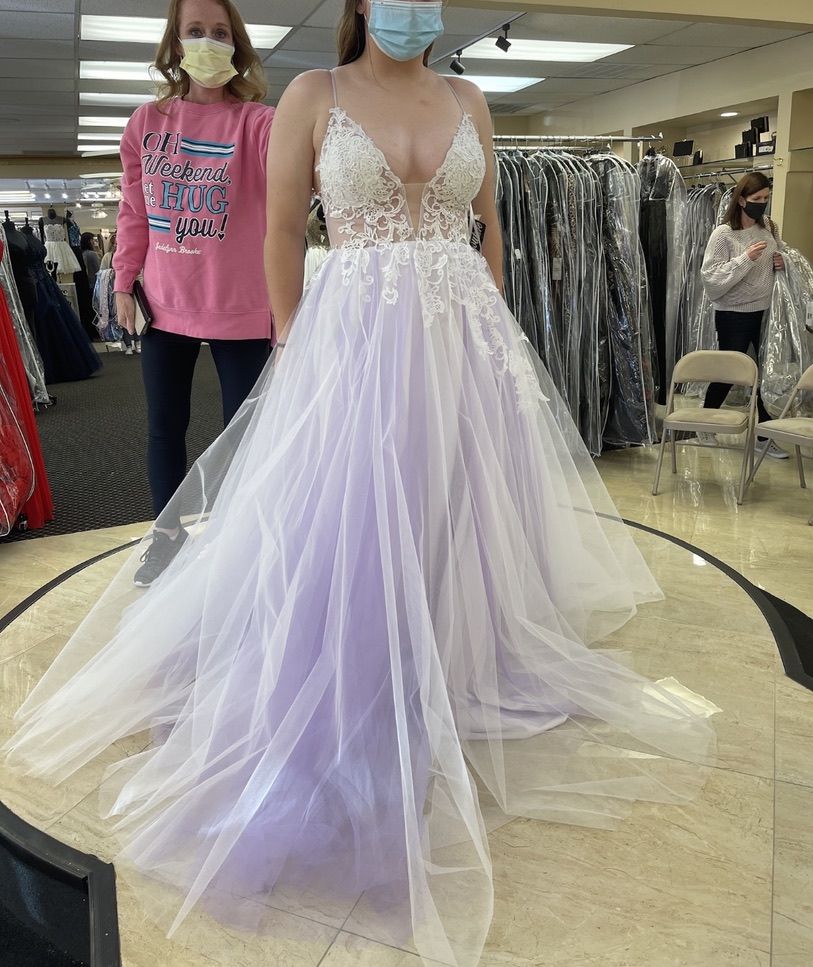 Style 1310 Jovani Size 8 Prom Purple Ball Gown on Queenly
