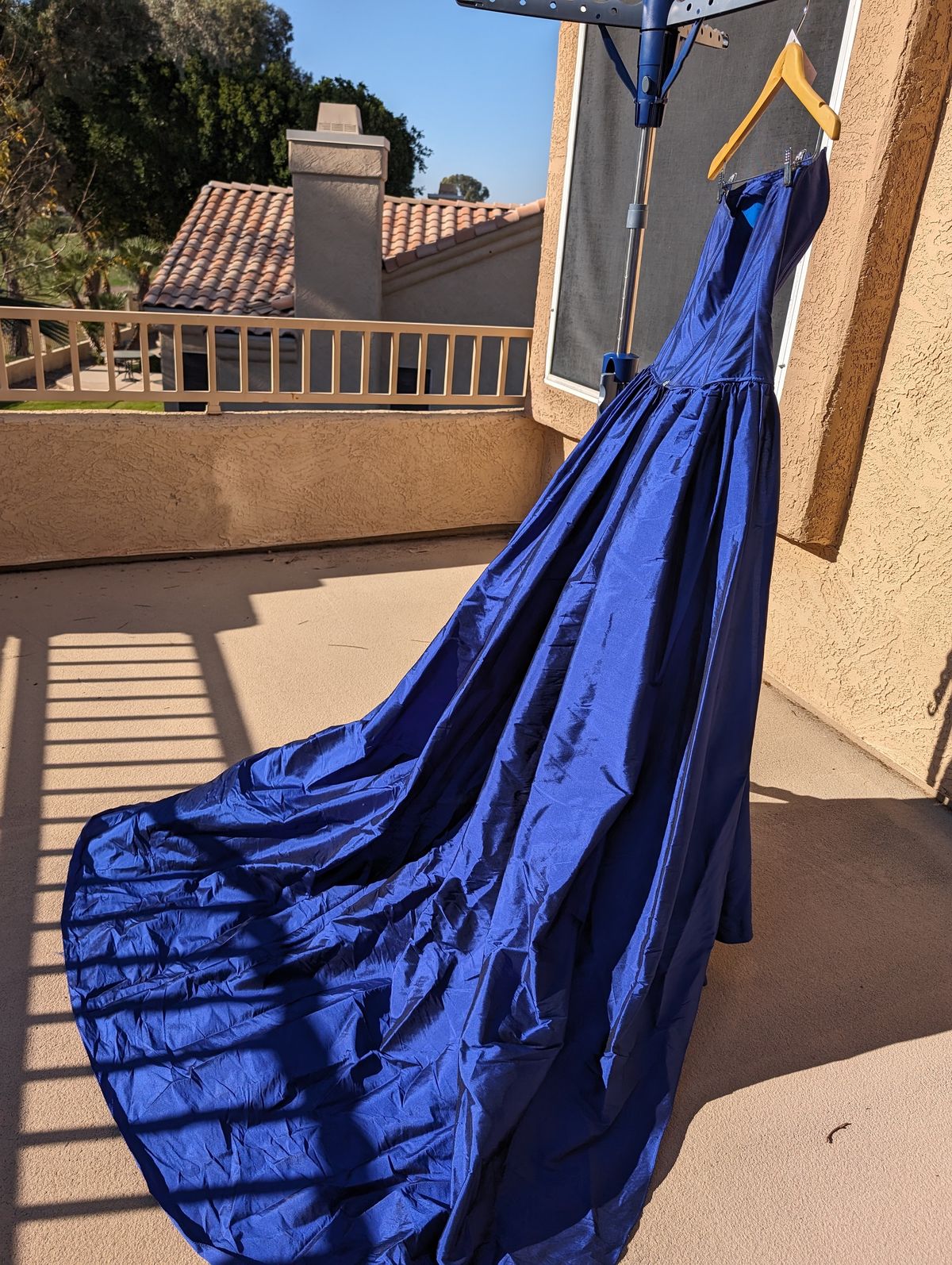 Fernando Wong Size 4 Prom Strapless Satin Royal Blue Dress With Train on Queenly