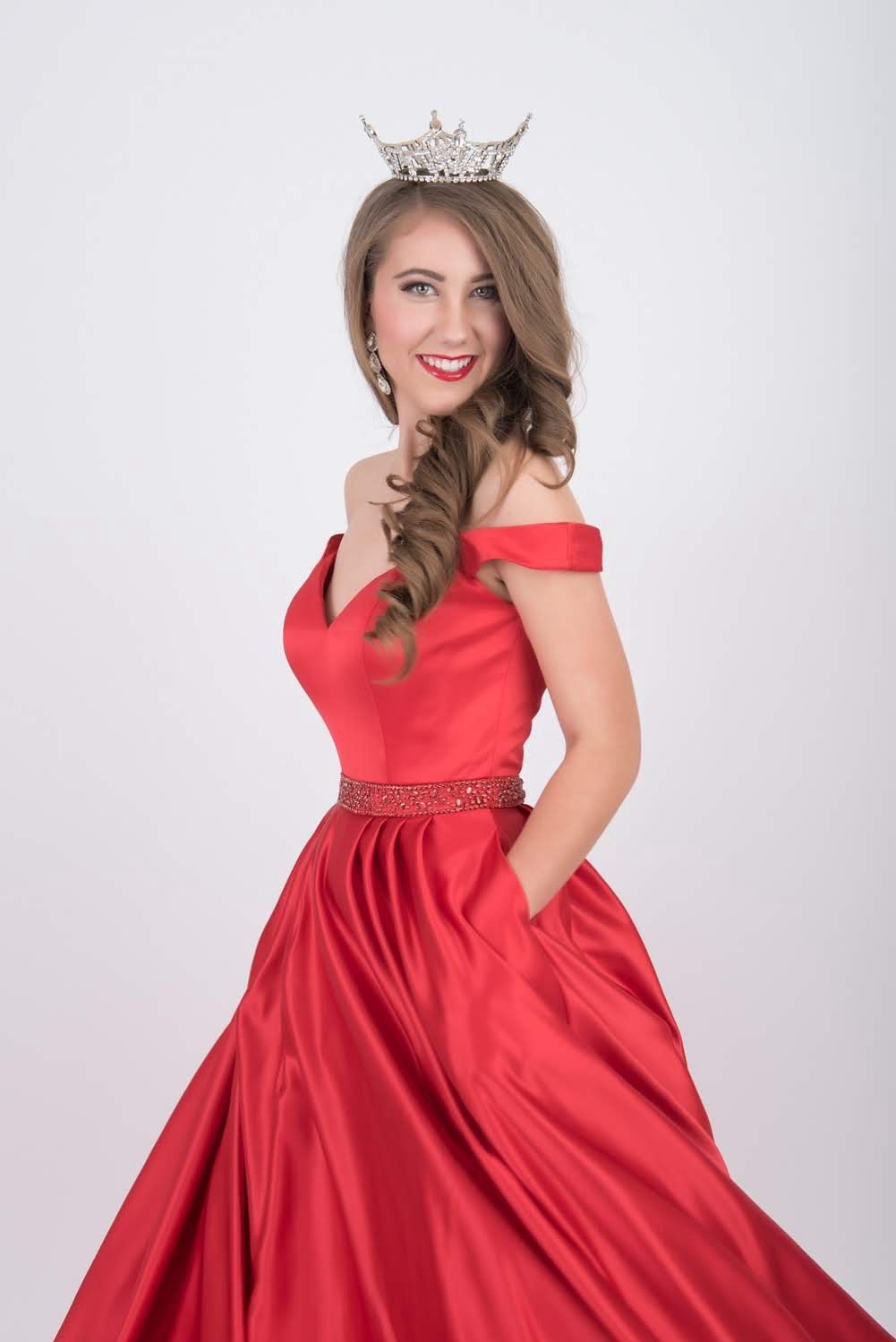Style 51124 Sherri Hill Size 4 Prom Off The Shoulder Red Ball Gown on Queenly