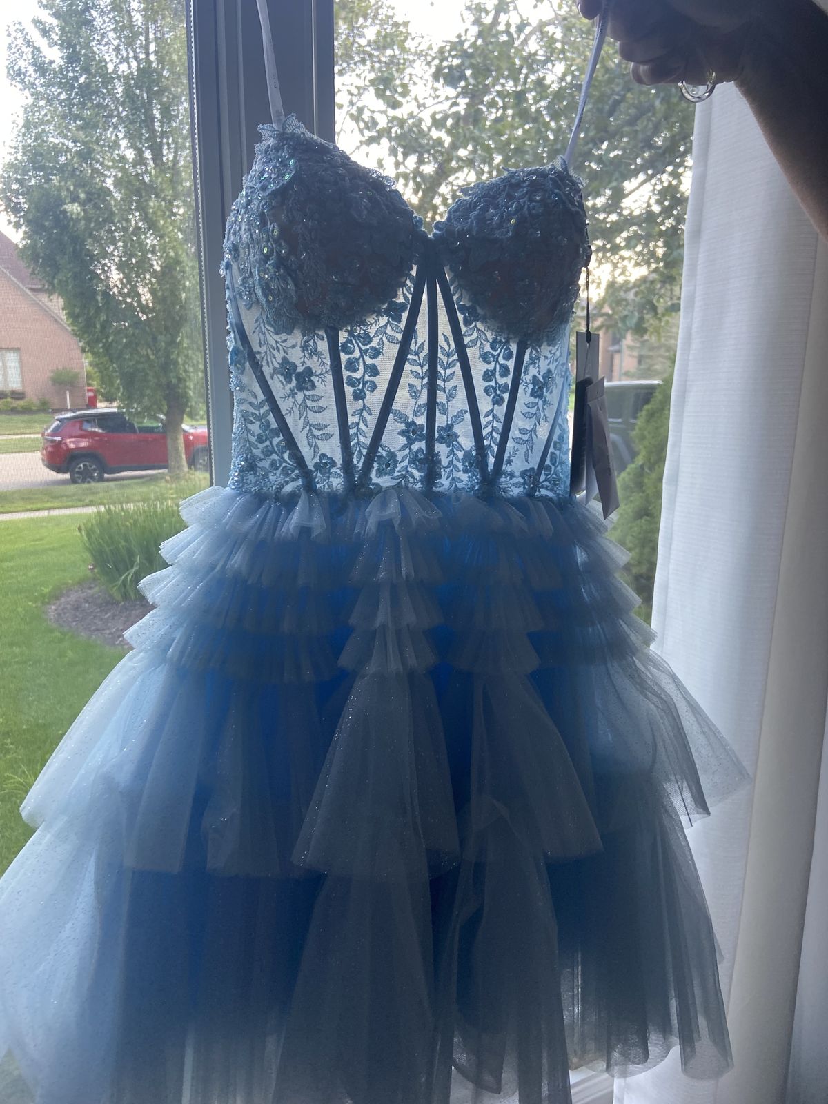 Sherri Hill Size 2 Strapless Lace Light Blue Ball Gown on Queenly