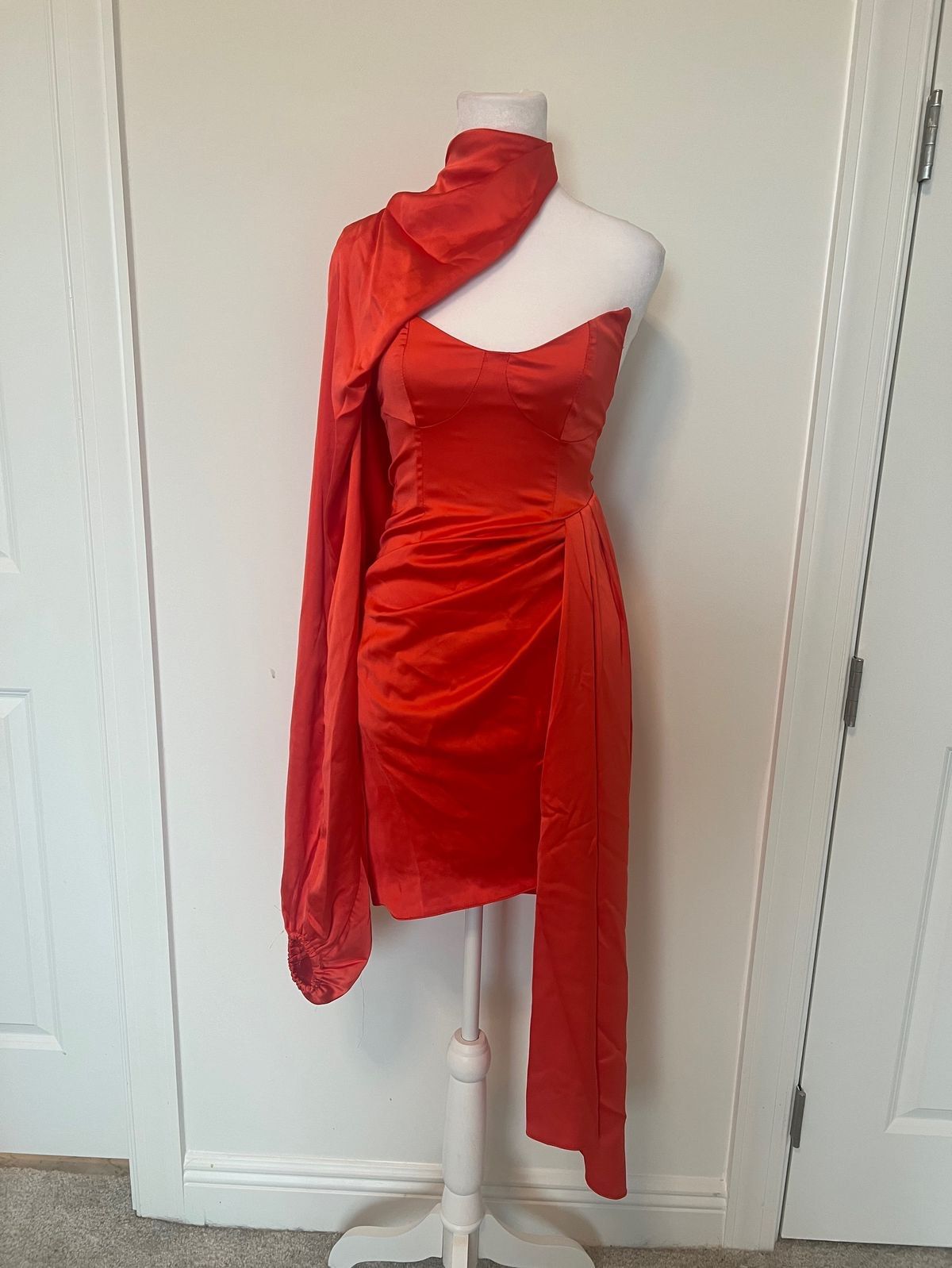 Asos Size 0 Wedding Guest Long Sleeve Orange Cocktail Dress on Queenly