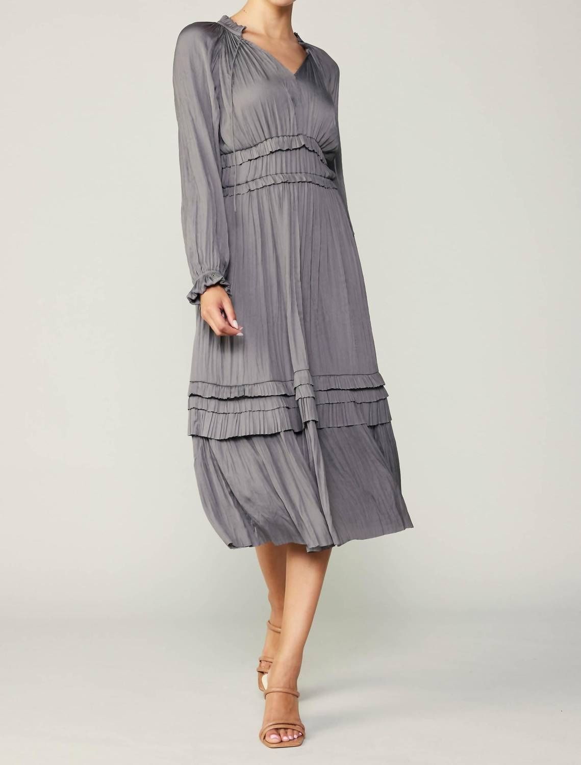 Style 1-1074069572-3236 current air Size S Long Sleeve Gray Cocktail Dress on Queenly