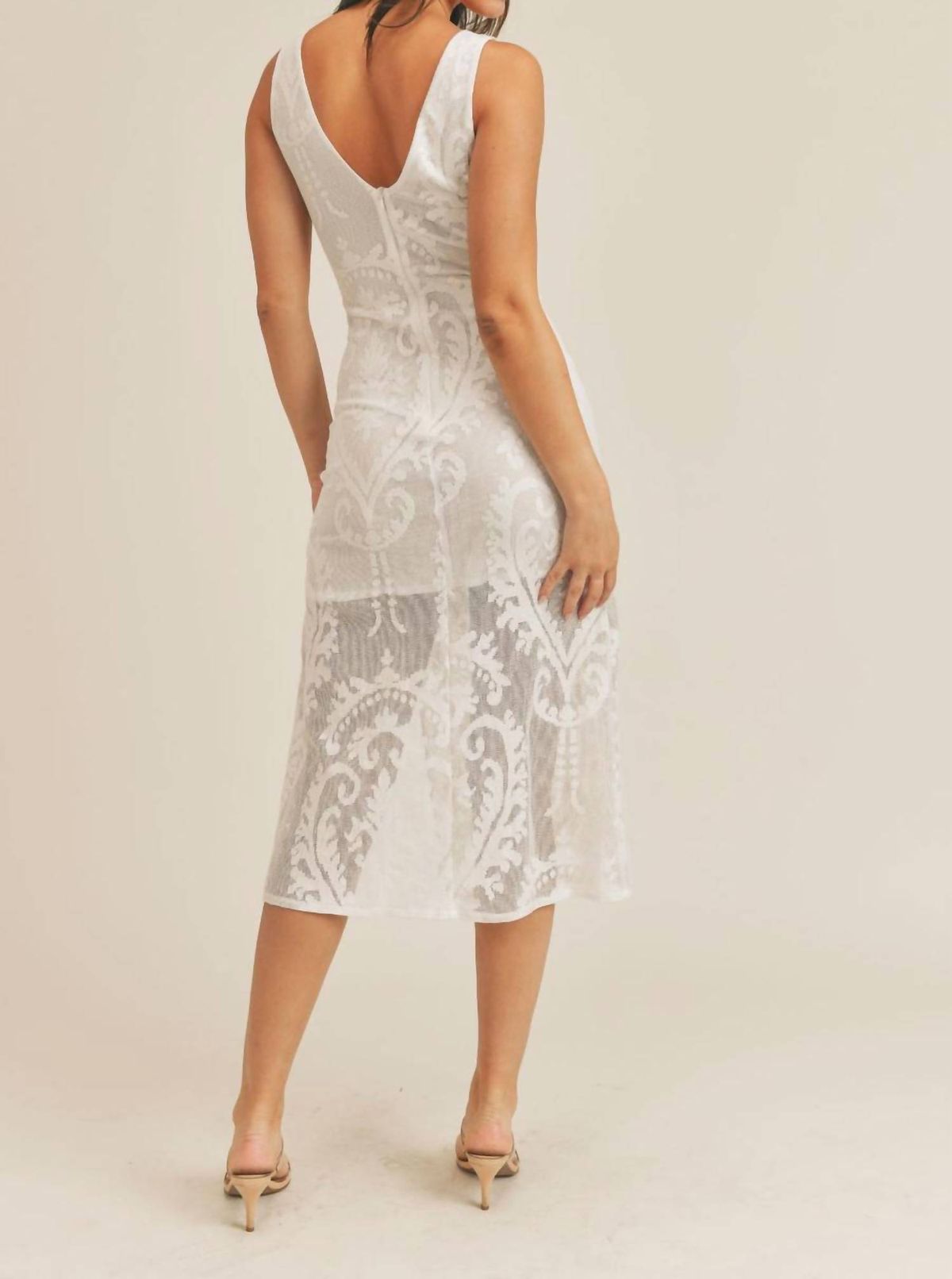 Style 1-3126808358-3011 SAGE THE LABEL Size M Lace White Cocktail Dress on Queenly