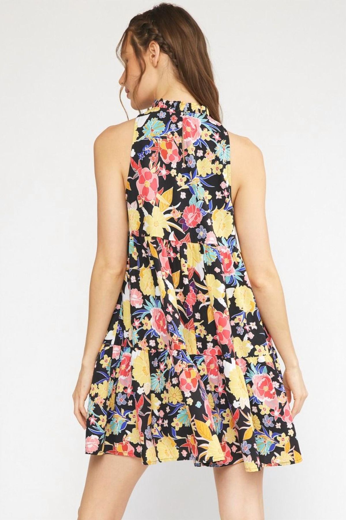 Style 1-3424013058-2696 entro Size L Halter Floral Multicolor Cocktail Dress on Queenly
