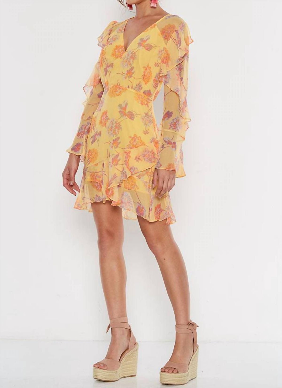 Style 1-401175745-3011 Talulah Size M Floral Yellow Cocktail Dress on Queenly