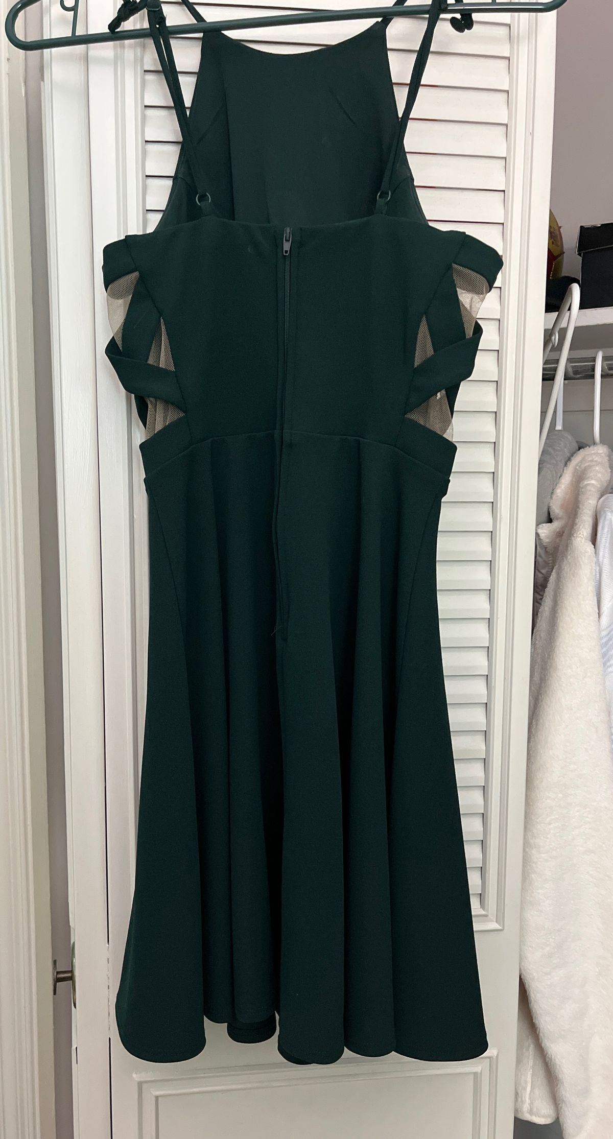 Style T4XGQ939 B. Darlin Size 4 Prom High Neck Green Floor Length Maxi on Queenly