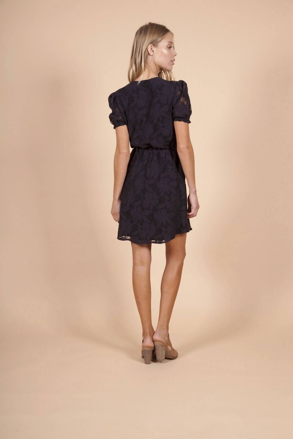Style 1-1950473364-3900 NIGHTCAP Size XS Lace Black Cocktail Dress on Queenly