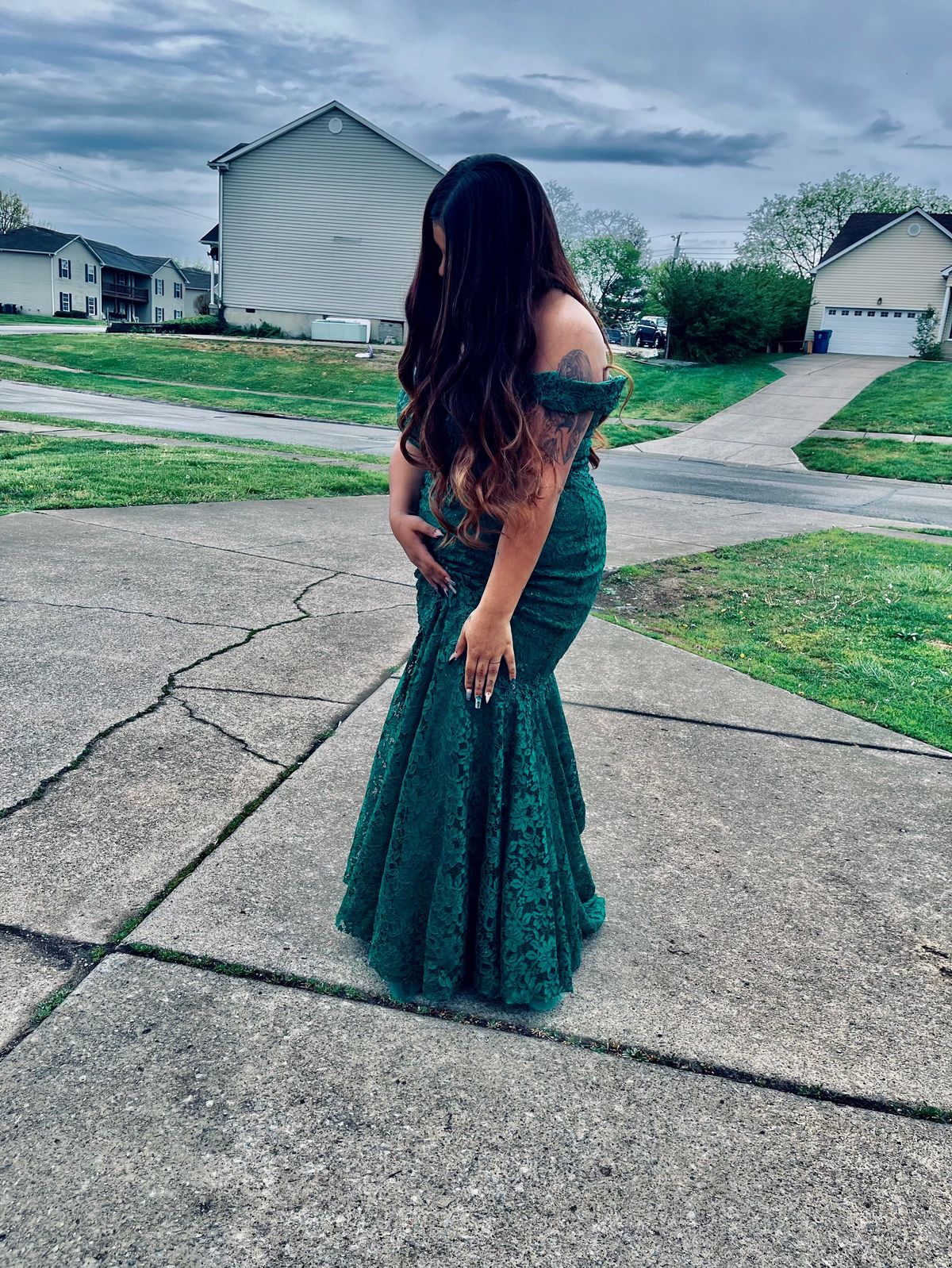 Plus Size 18 Prom Off The Shoulder Green Mermaid Dress on Queenly