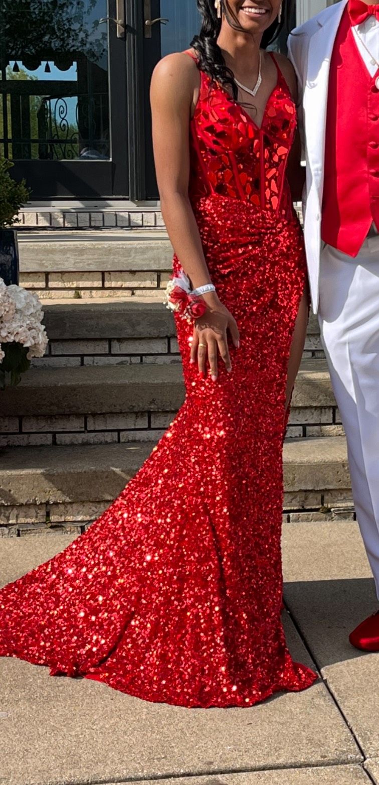 Jasz Couture Size 0 Prom Plunge Red Mermaid Dress on Queenly