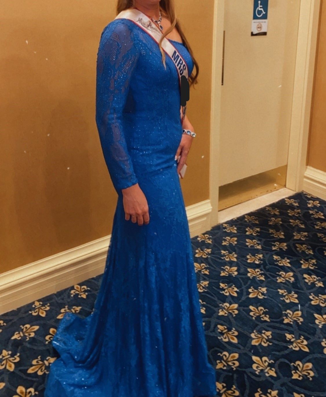 Sherri Hill Size 10 Long Sleeve Blue Side Slit Dress on Queenly