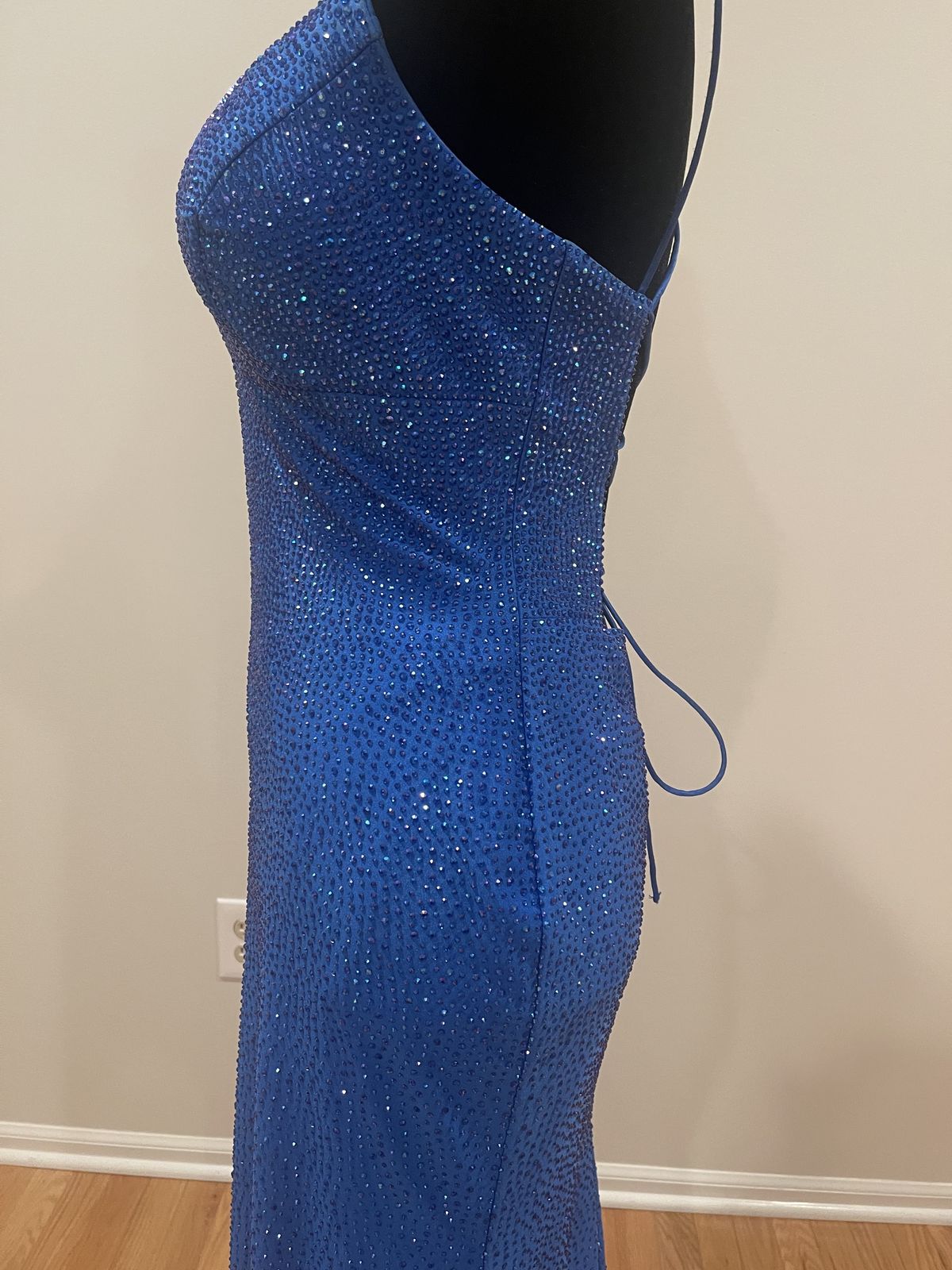 Style 54228 Sherri Hill Size 8 Prom Plunge Sequined Royal Blue A-line Dress on Queenly