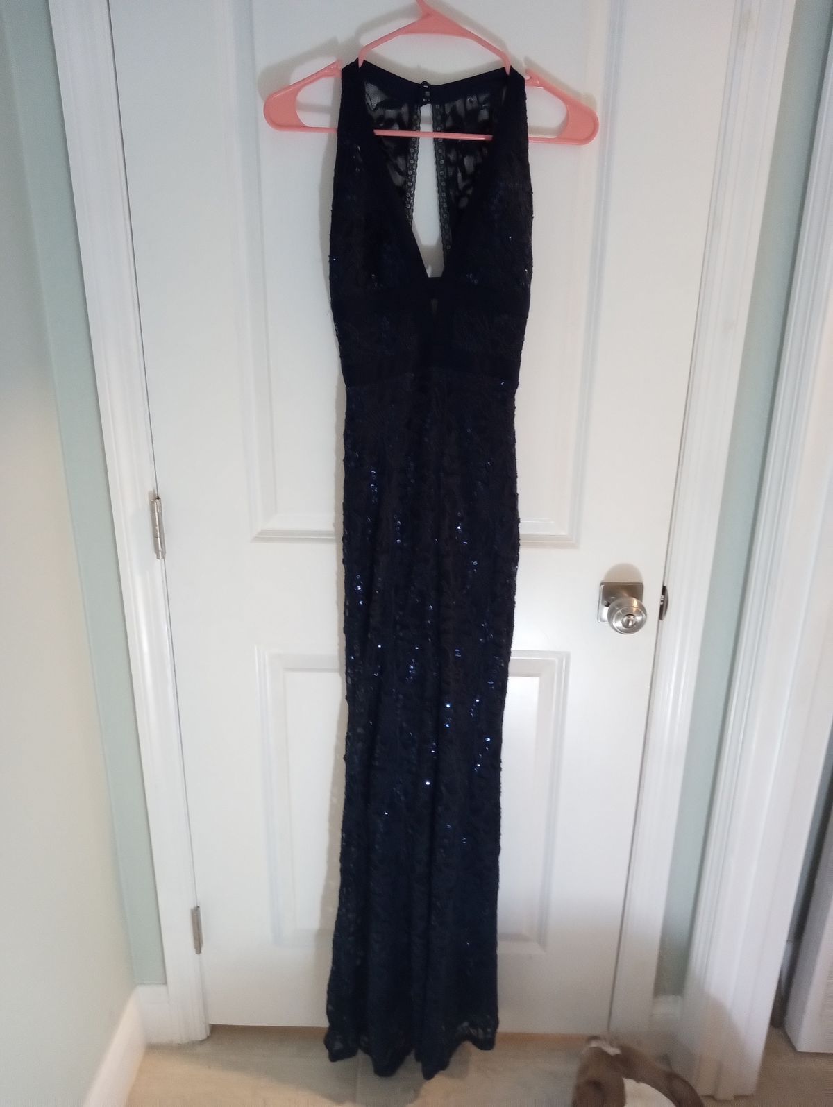 Size 2 Prom Plunge Lace Navy Blue Floor Length Maxi on Queenly