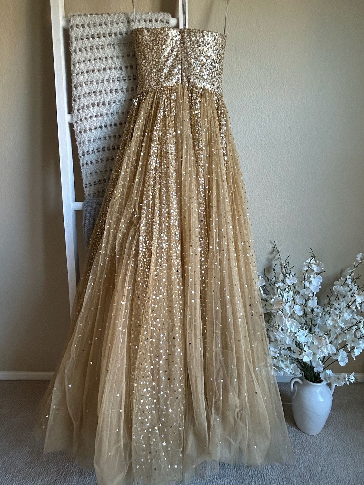 Style 1041418 Sherri Hill Size 2 Prom Strapless Gold Ball Gown on Queenly
