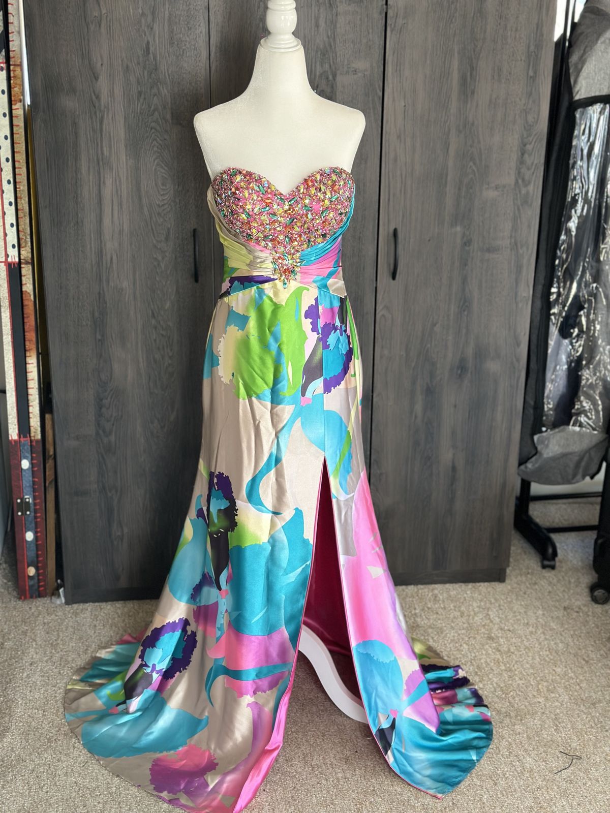 Tony Bowls Size 4 Pageant Multicolor A-line Dress on Queenly