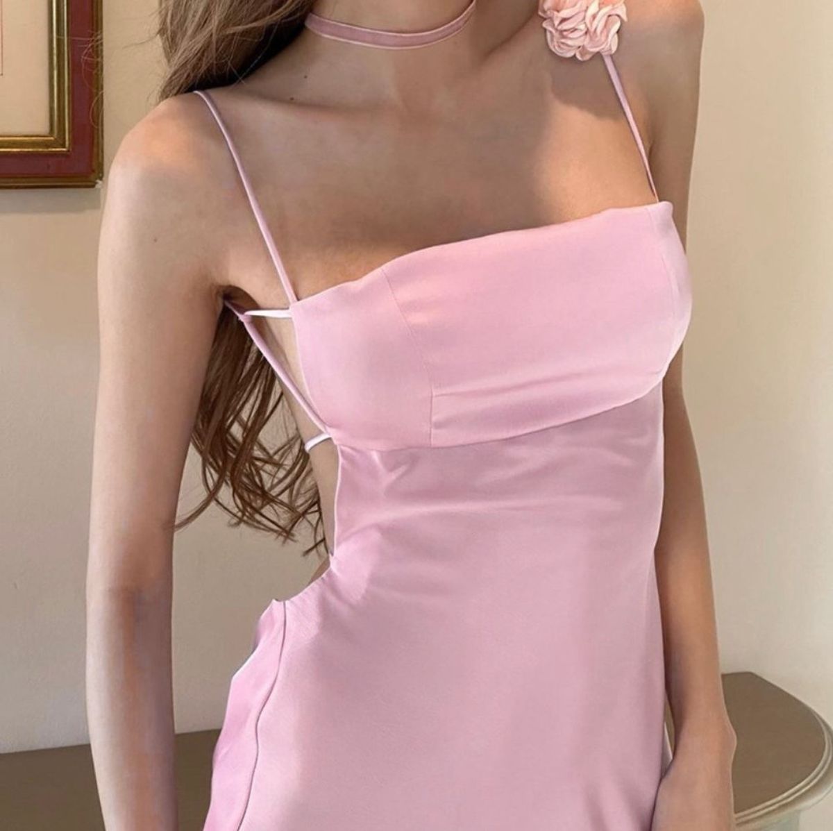 Size M Nightclub Plunge Pink Cocktail Dress on Queenly