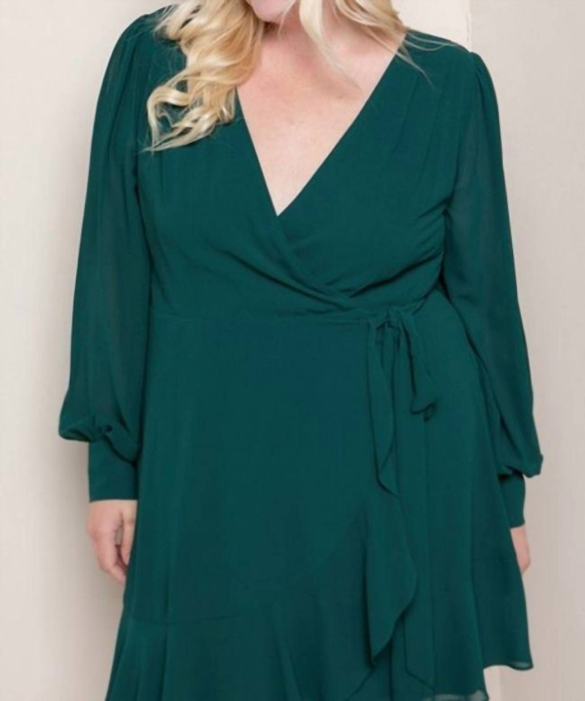 Style 1-3420202865-3818 SOIEBLU Size XL Long Sleeve Emerald Green Cocktail Dress on Queenly