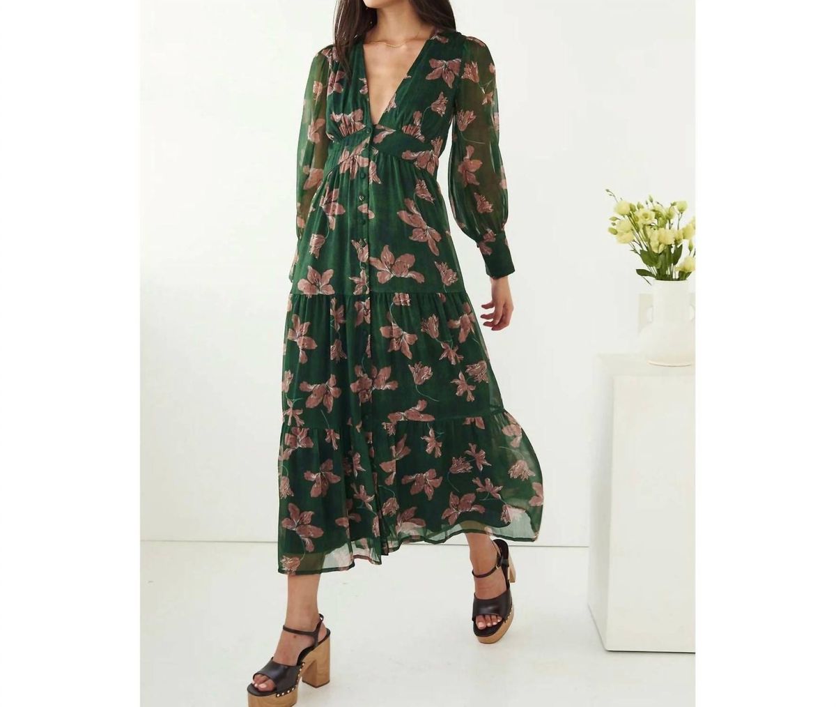 Style 1-42547908-2793 RUE STIIC Size L Long Sleeve Floral Green Floor Length Maxi on Queenly