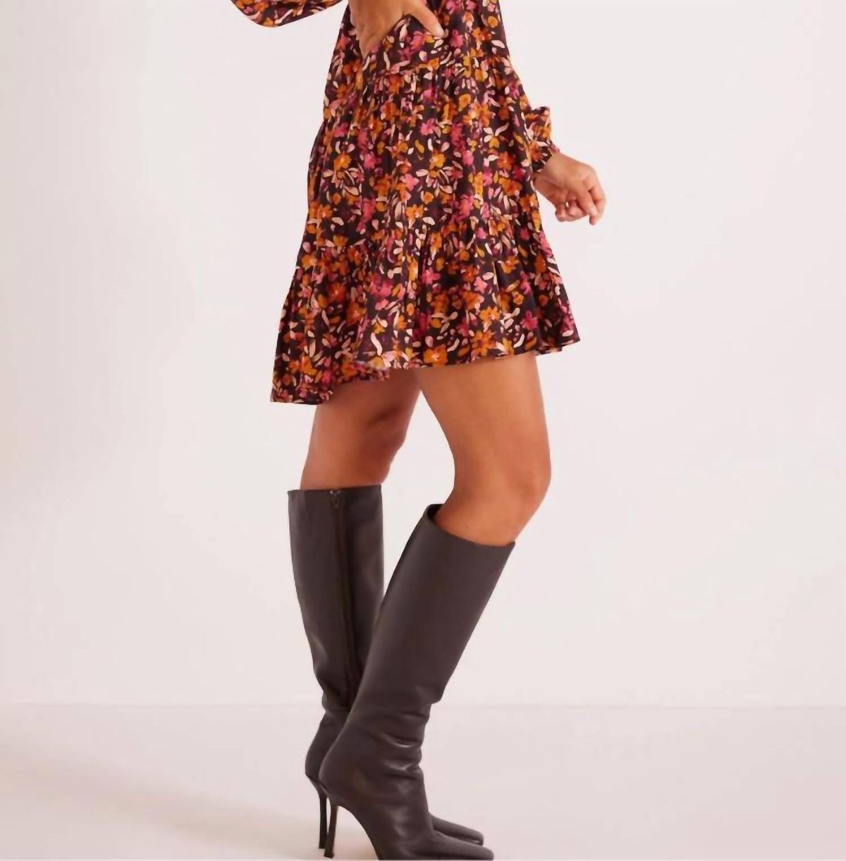 Style 1-889946803-2696 MINKPINK Size L Long Sleeve Floral Brown Cocktail Dress on Queenly