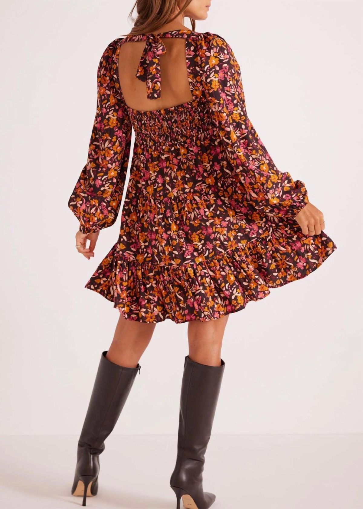 Style 1-889946803-3855 MINKPINK Size XS Long Sleeve Floral Brown Cocktail Dress on Queenly