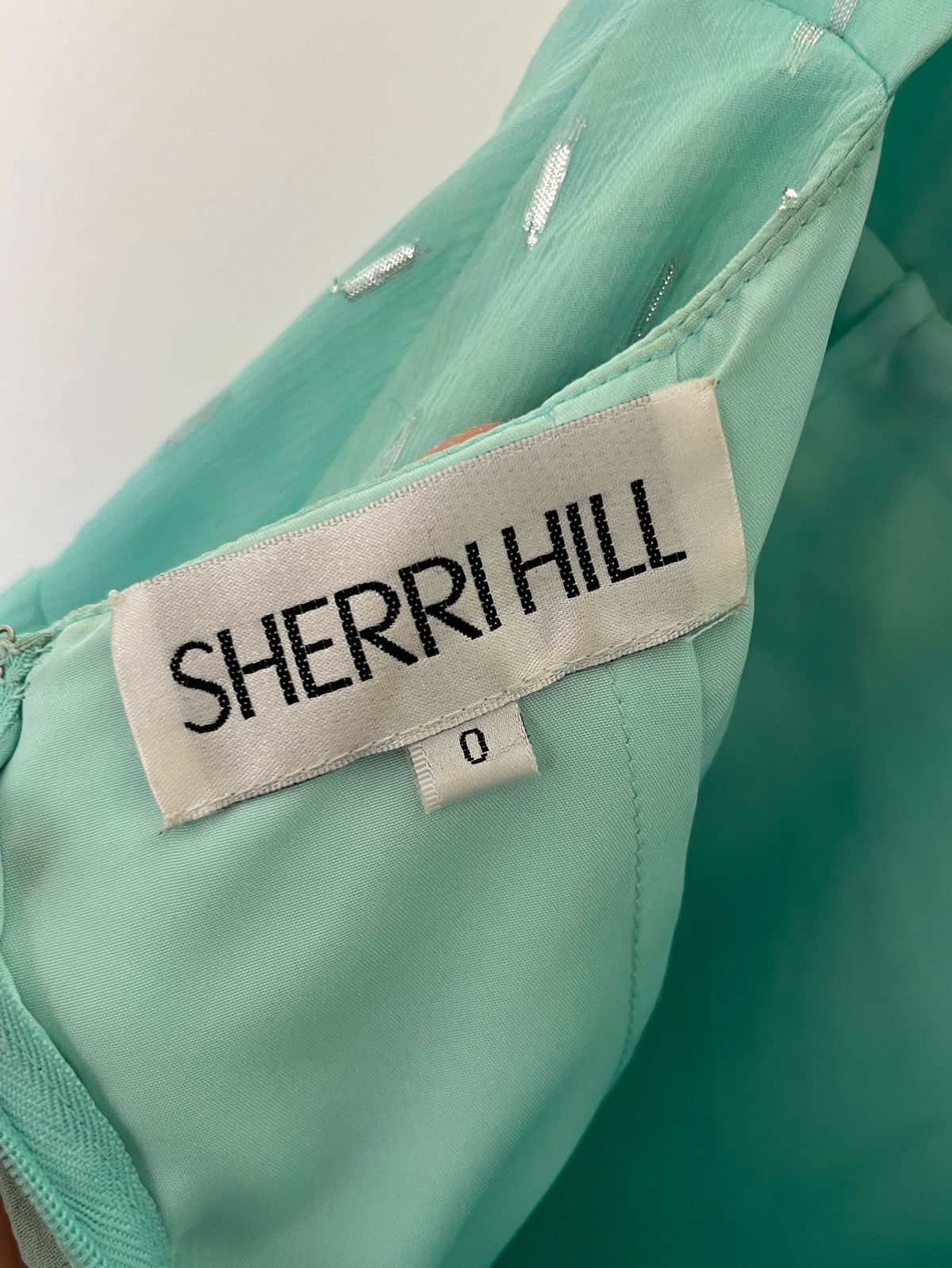 Style 52937 Sherri Hill Size 0 Plunge Turquoise Green Cocktail Dress on Queenly