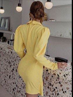 Size S Wedding Guest Plunge Yellow Cocktail Dress on Queenly