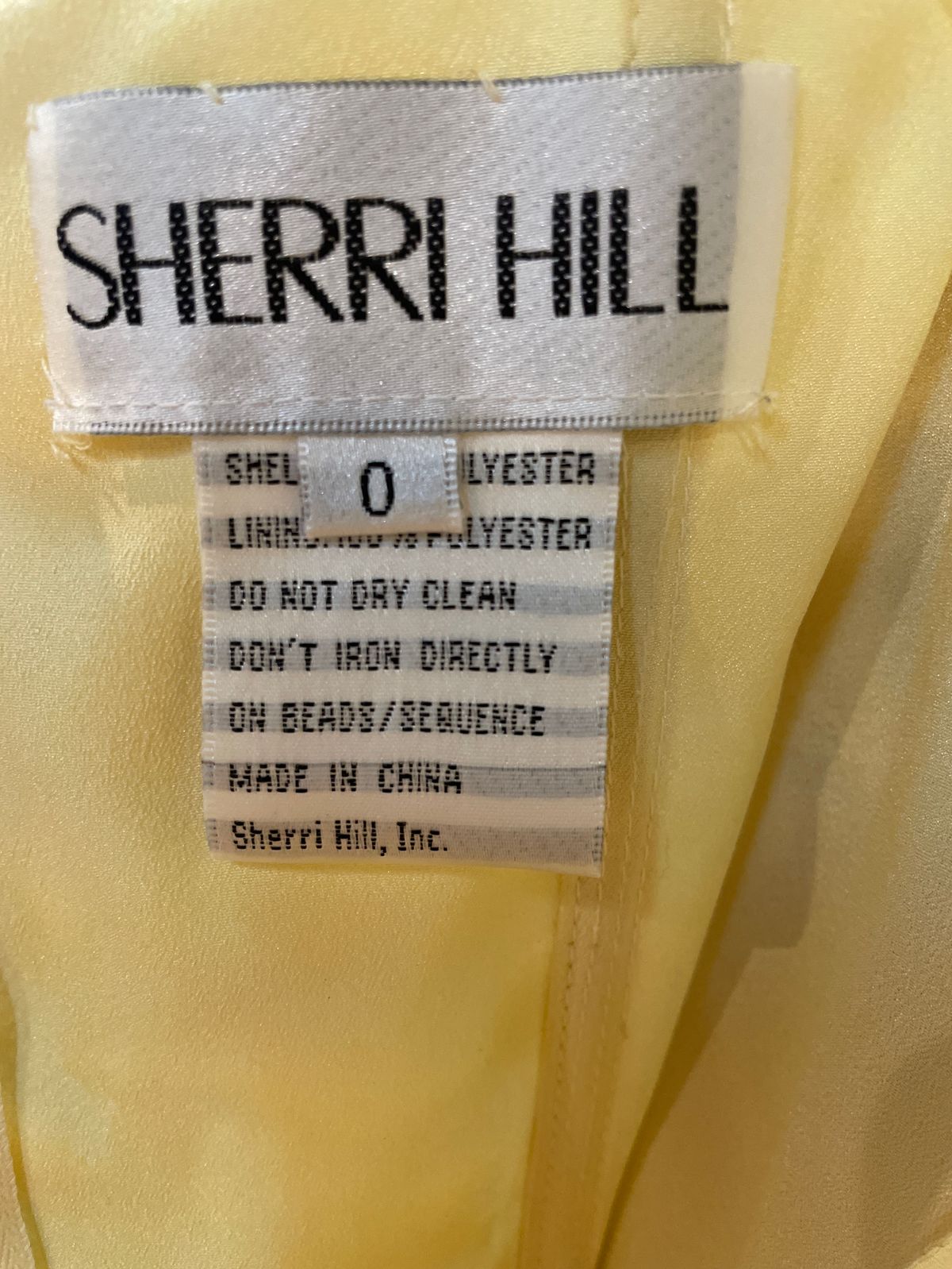 Sherri Hill Size 0 Prom Strapless Yellow Cocktail Dress on Queenly