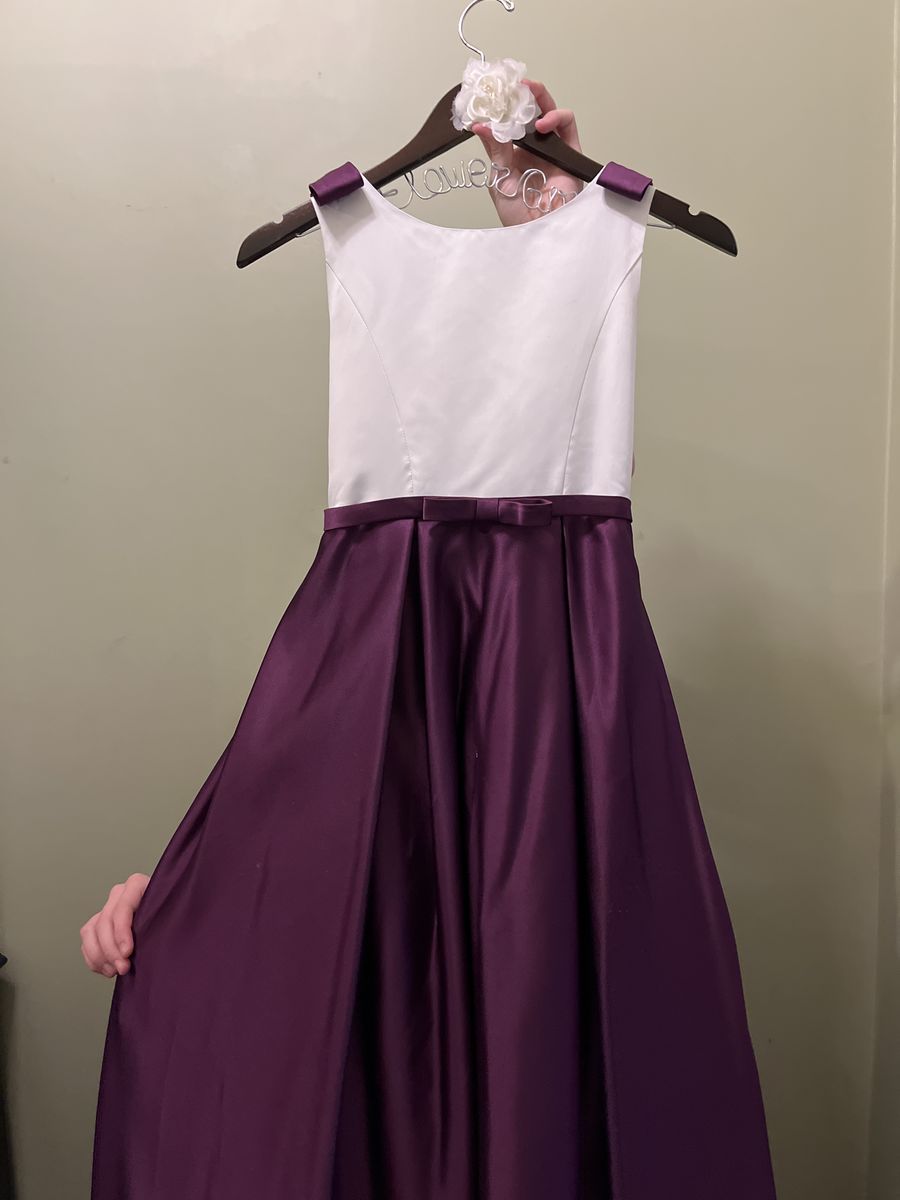 Girls Size 10 Purple A-line Dress on Queenly