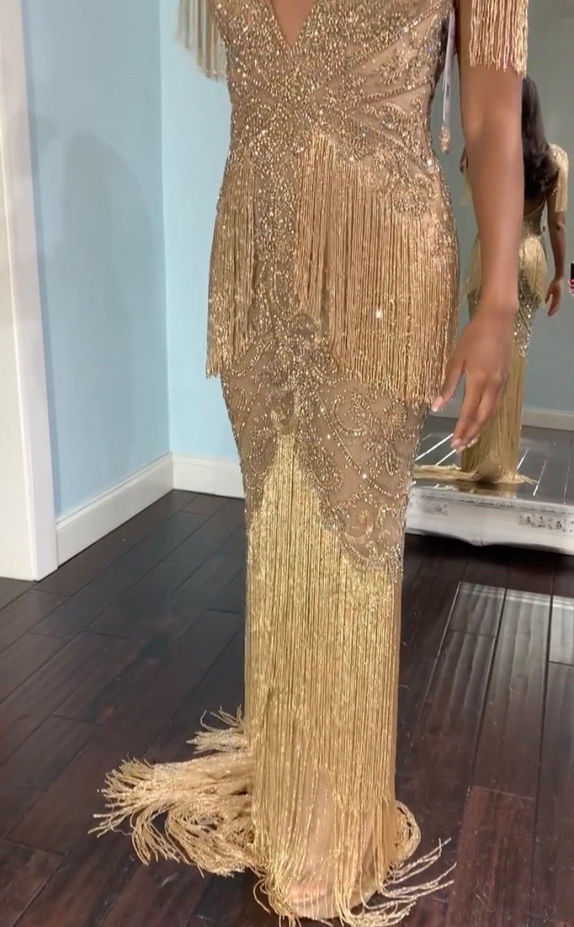 Sherri Hill Size 2 Pageant Plunge Gold Floor Length Maxi on Queenly