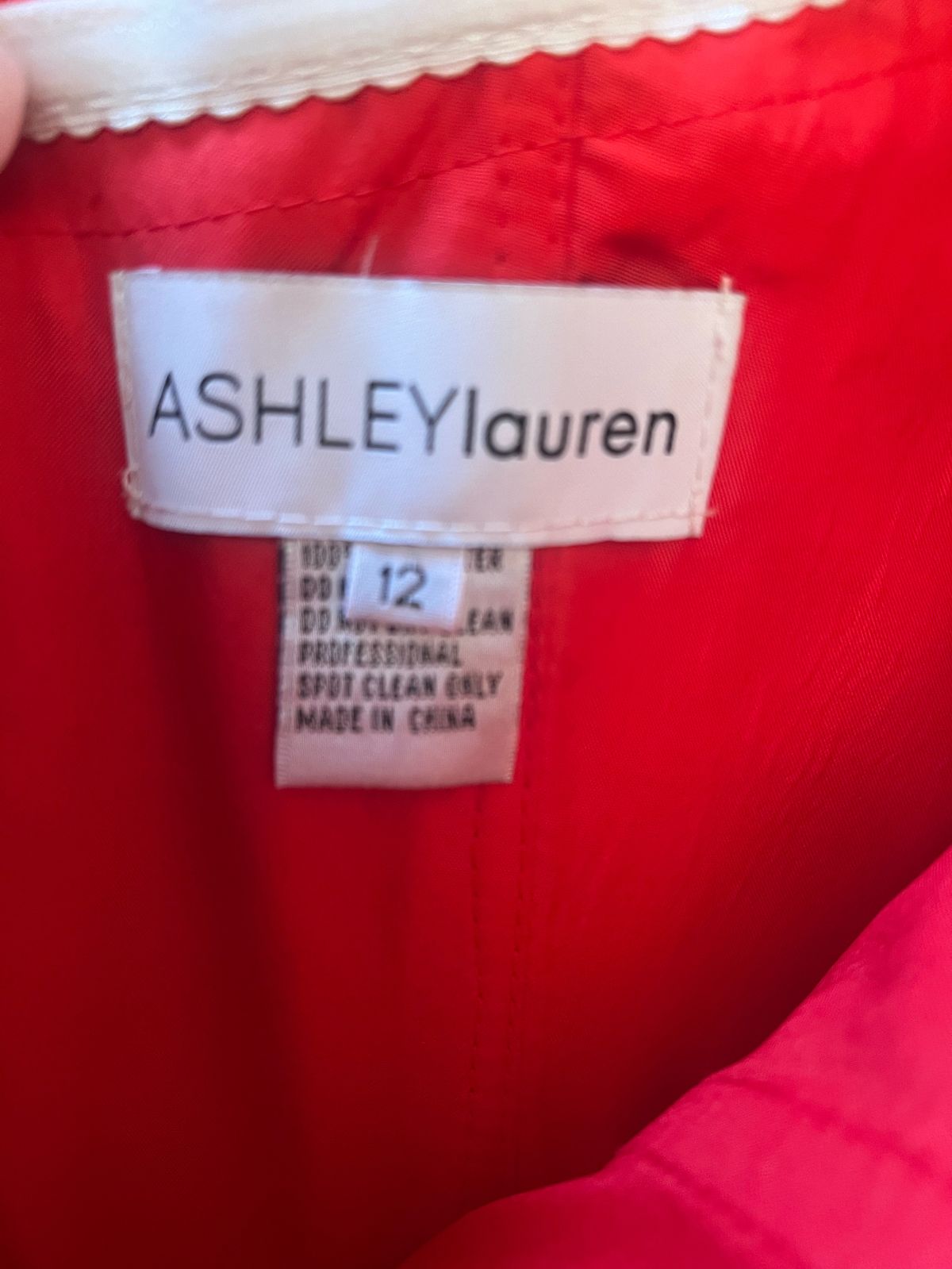 Ashley Lauren Size 12 Off The Shoulder Red Mermaid Dress on Queenly