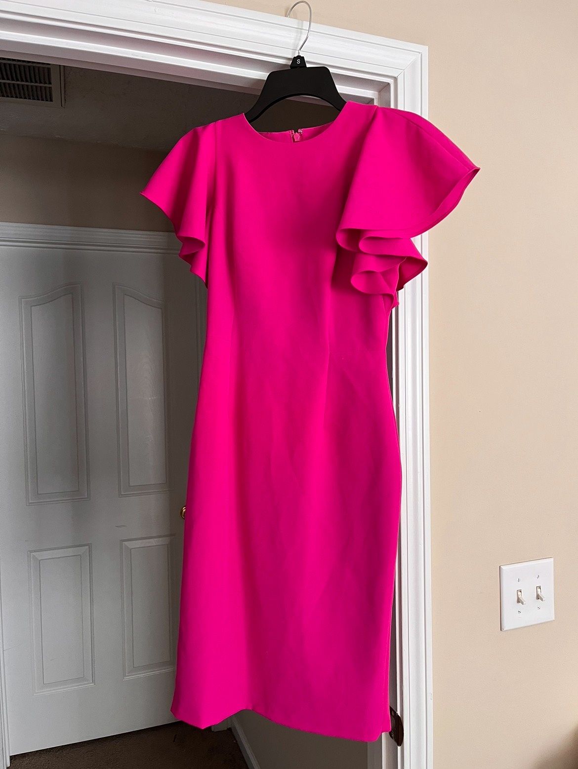 Antonio Melani Size 0 Pageant Interview Cap Sleeve Pink Cocktail Dress on Queenly