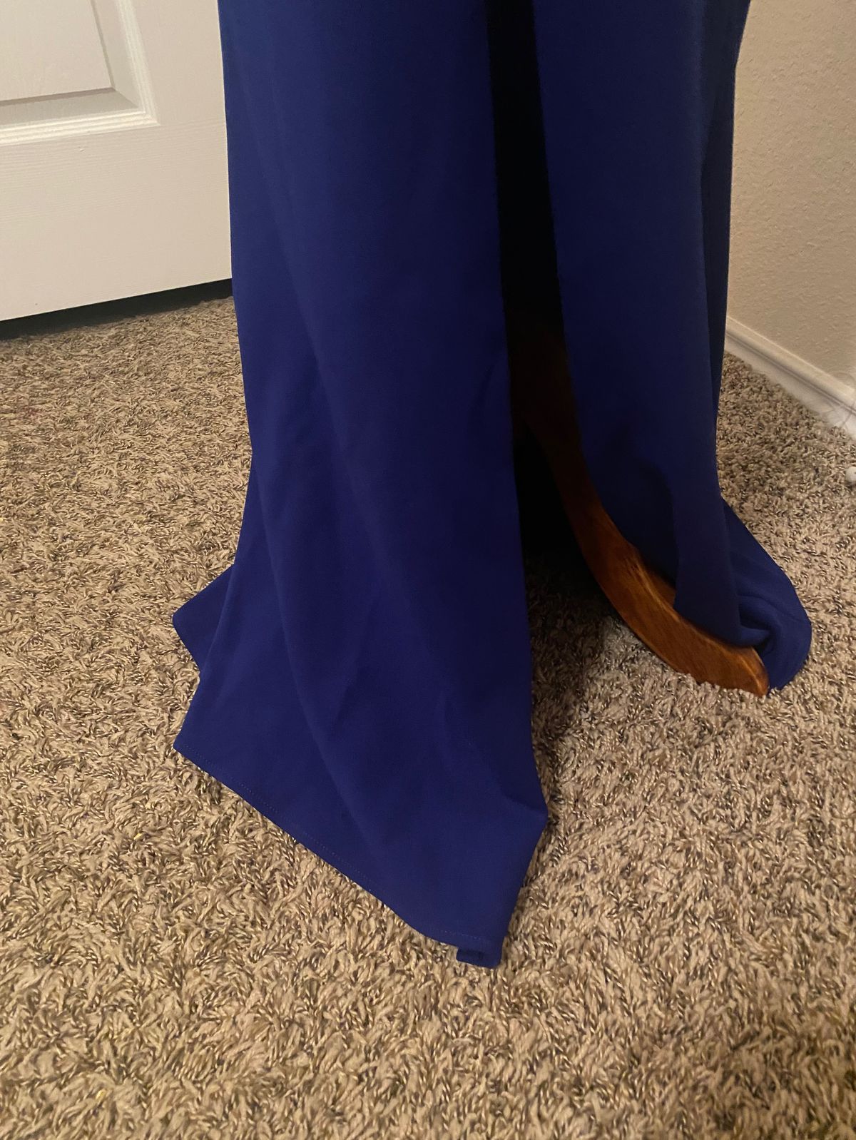 Style 4914X Xscape Size 6 Pageant Plunge Royal Blue Mermaid Dress on Queenly