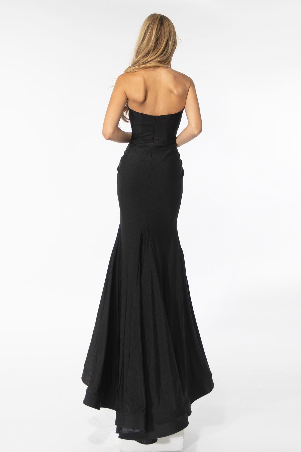 Style 39270 Ava Presley Size 4 Black Side Slit Dress on Queenly
