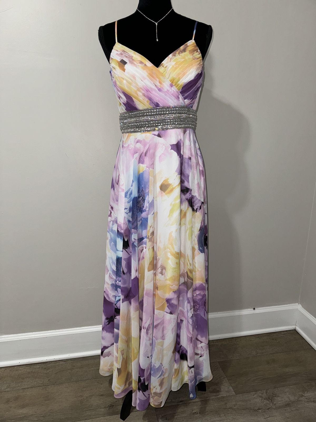 Style 521860098 Xscape Size S Prom Plunge Multicolor A-line Dress on Queenly