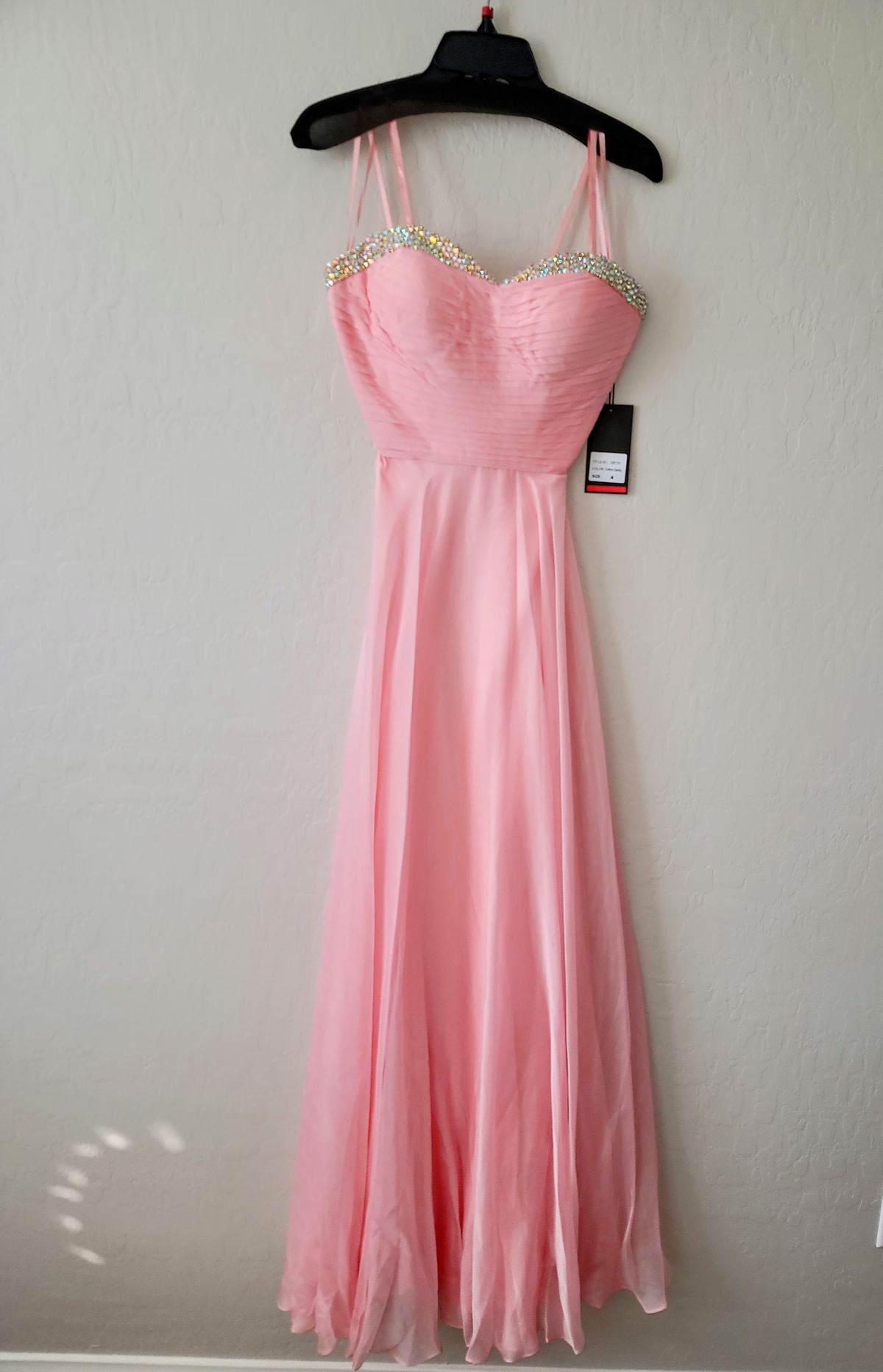 La Femme Size 4 Pink A-line Dress on Queenly
