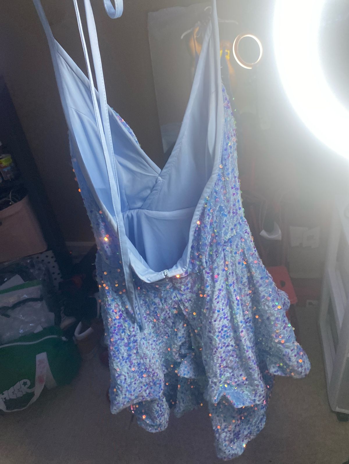Size 8 Homecoming Plunge Blue Cocktail Dress on Queenly