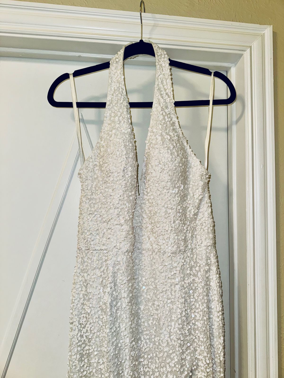 Style 11068 Ashley Lauren Size 14 Wedding Halter White Side Slit Dress on Queenly