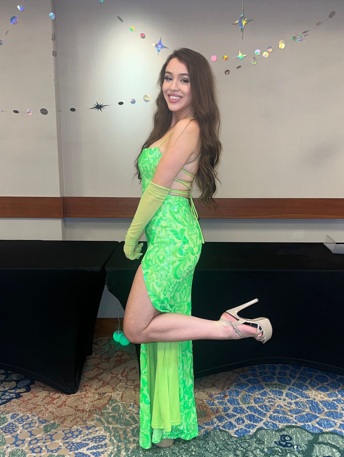 Windsor Size 2 Prom Green Side Slit Dress on Queenly