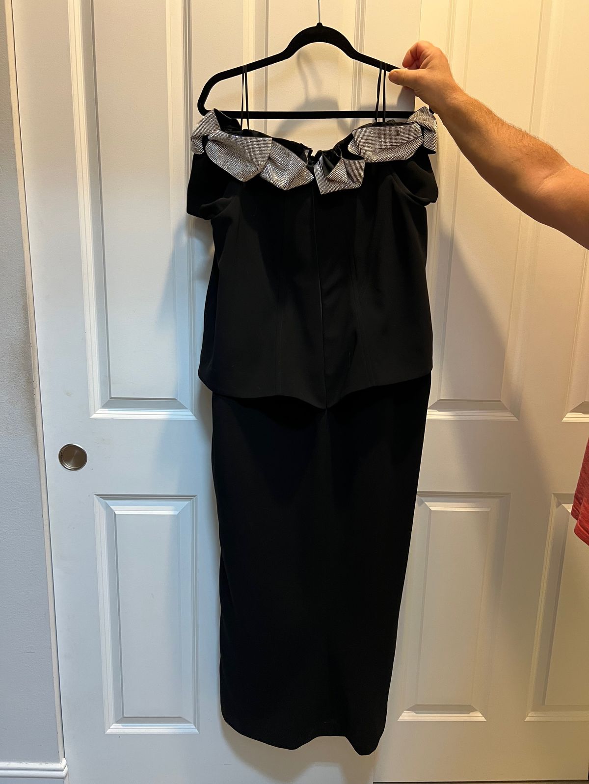 Plus Size 18 Off The Shoulder Black Floor Length Maxi on Queenly