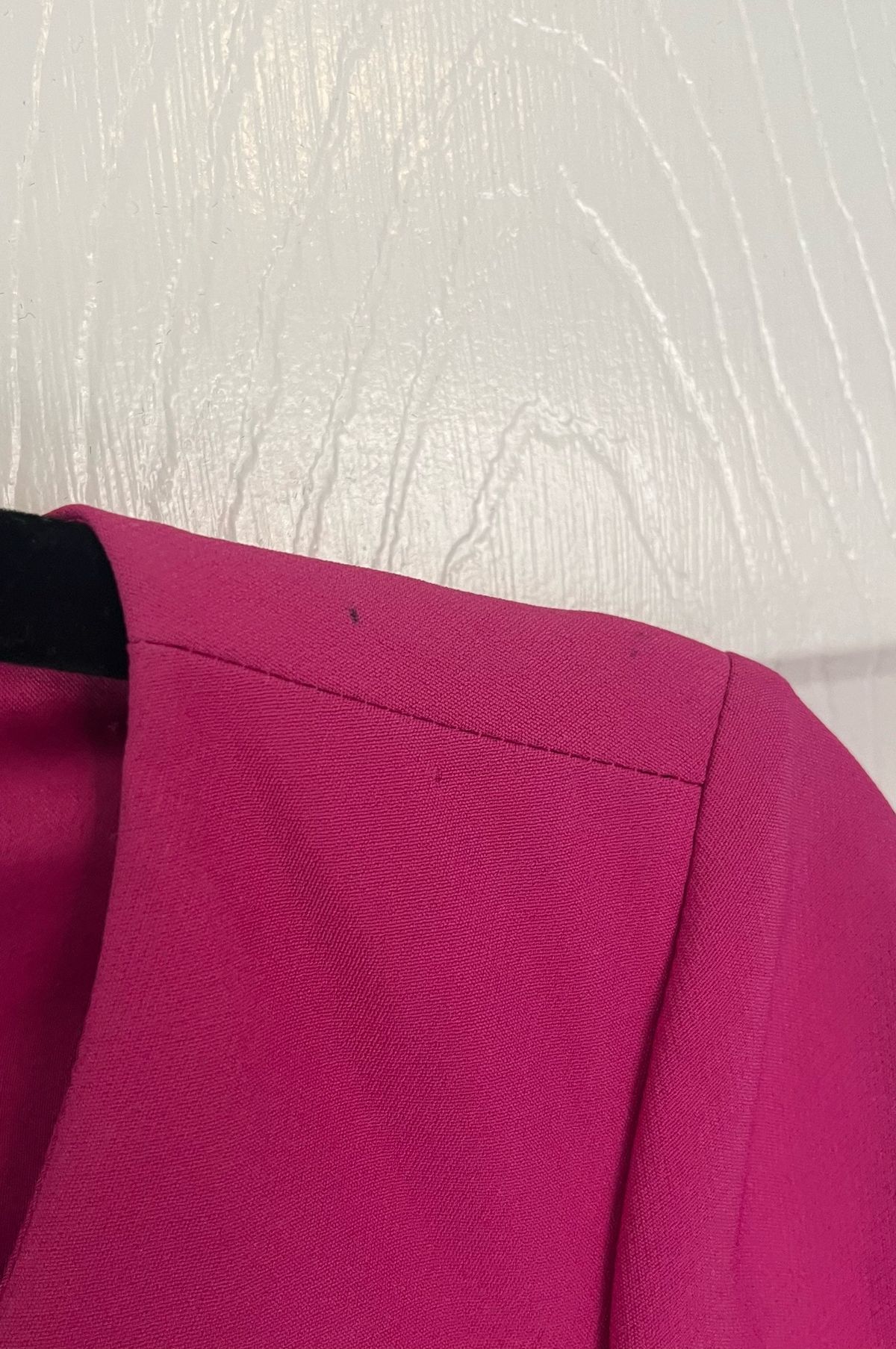 Badgley Mischka Size 2 Homecoming Long Sleeve Hot Pink Cocktail Dress on Queenly