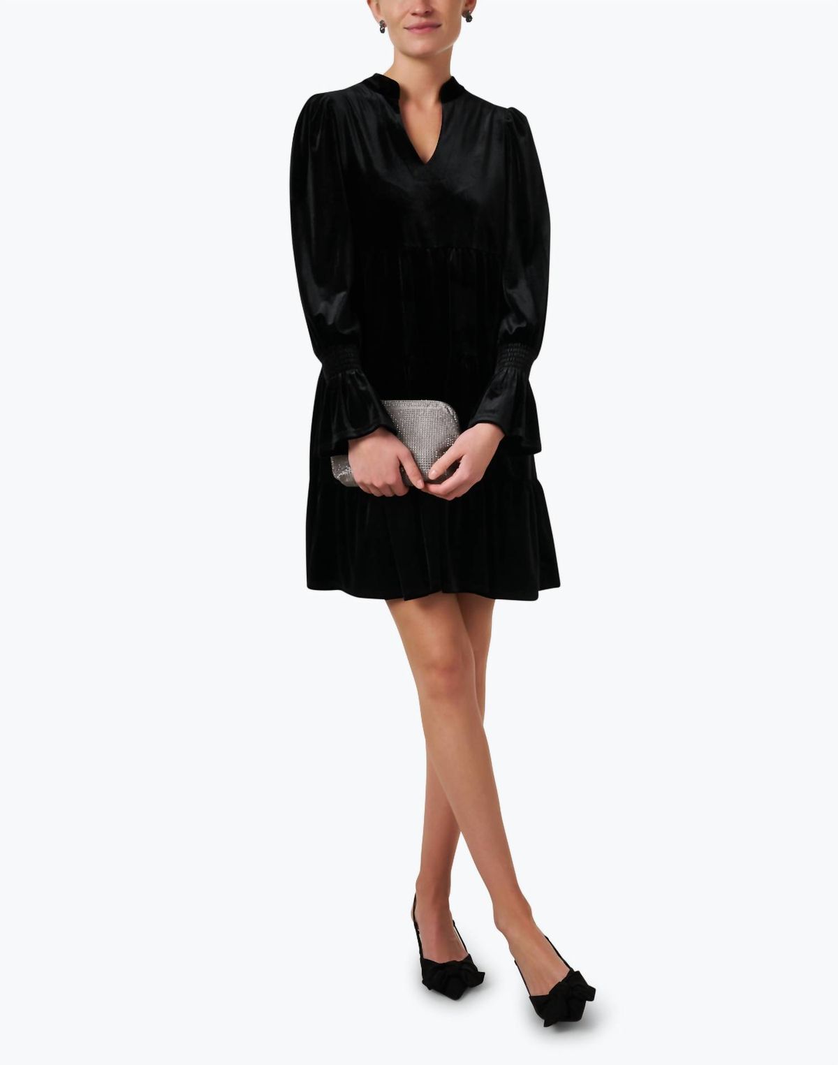 Style 1-1218460175-2901 JUDE CONNALLY Size M Velvet Black Cocktail Dress on Queenly