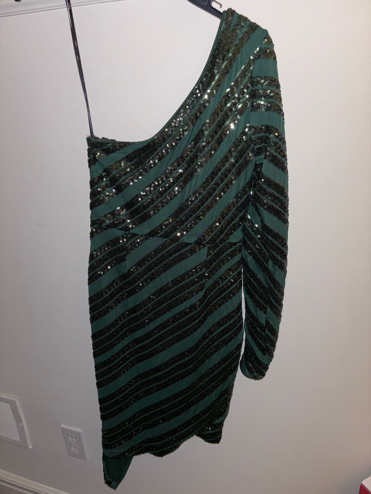 Lulus Size XS One Shoulder Green Cocktail Dress on Queenly