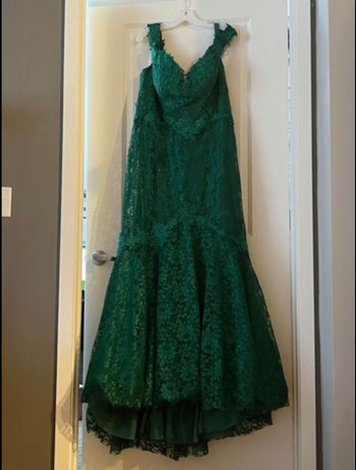 Plus Size 22 Prom Off The Shoulder Green Mermaid Dress on Queenly