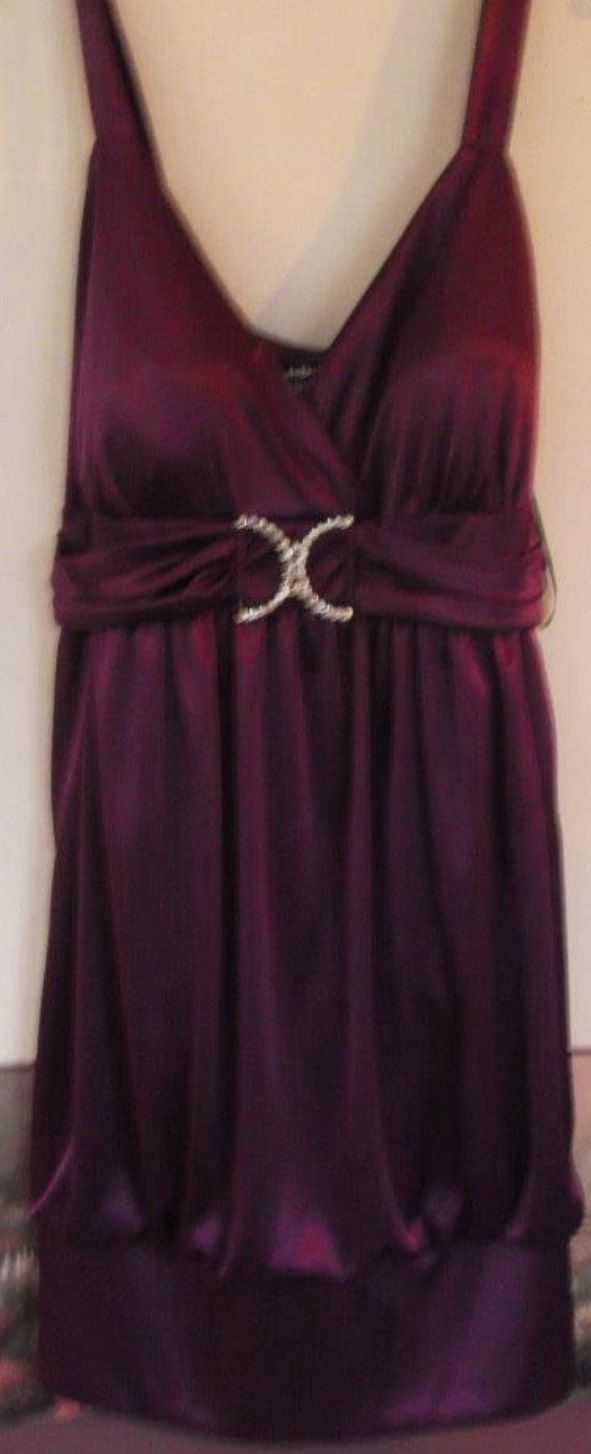 Size S Nightclub Plunge Purple Cocktail Dress on Queenly
