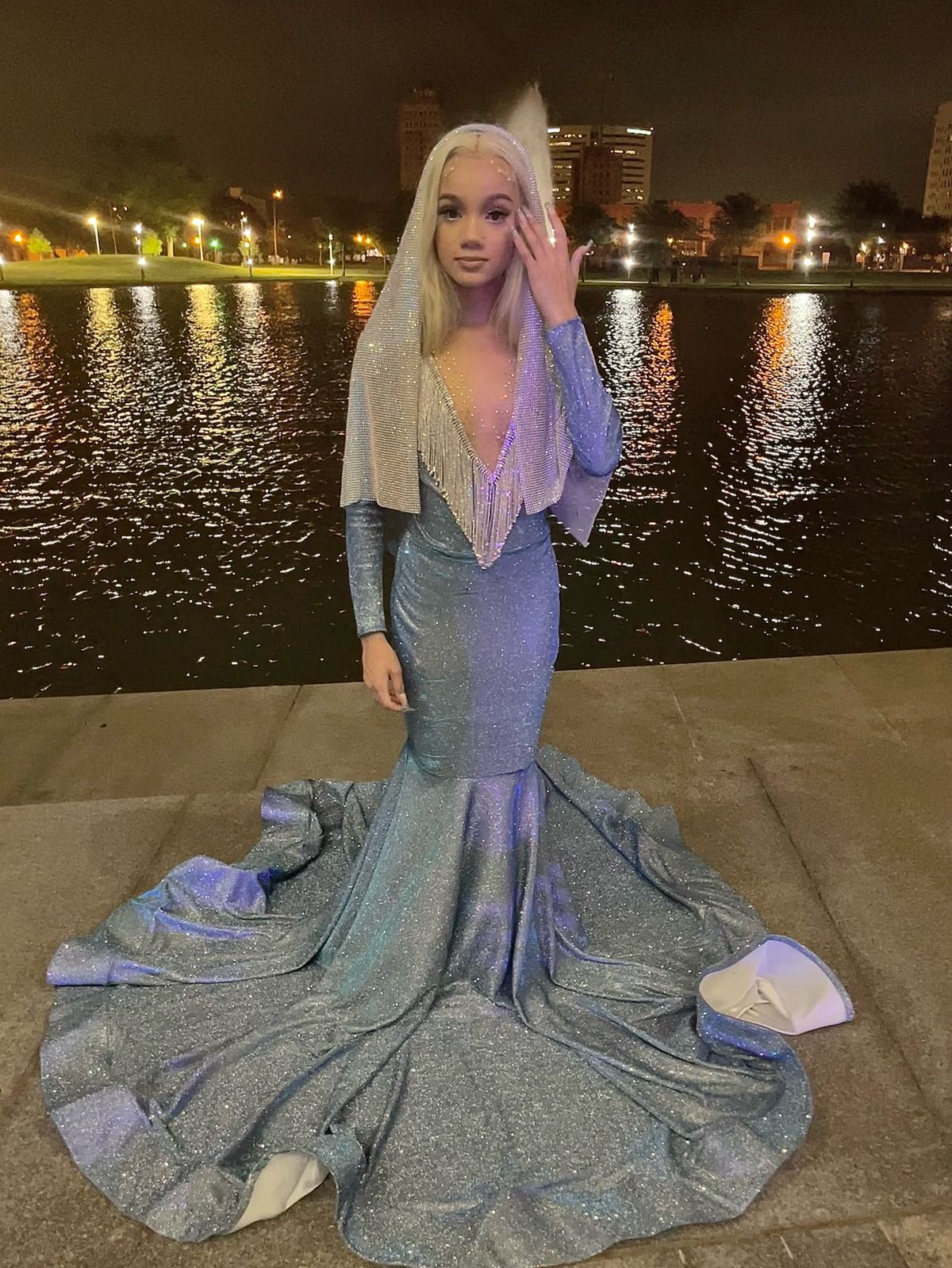 Size 0 Prom Long Sleeve Blue Mermaid Dress on Queenly