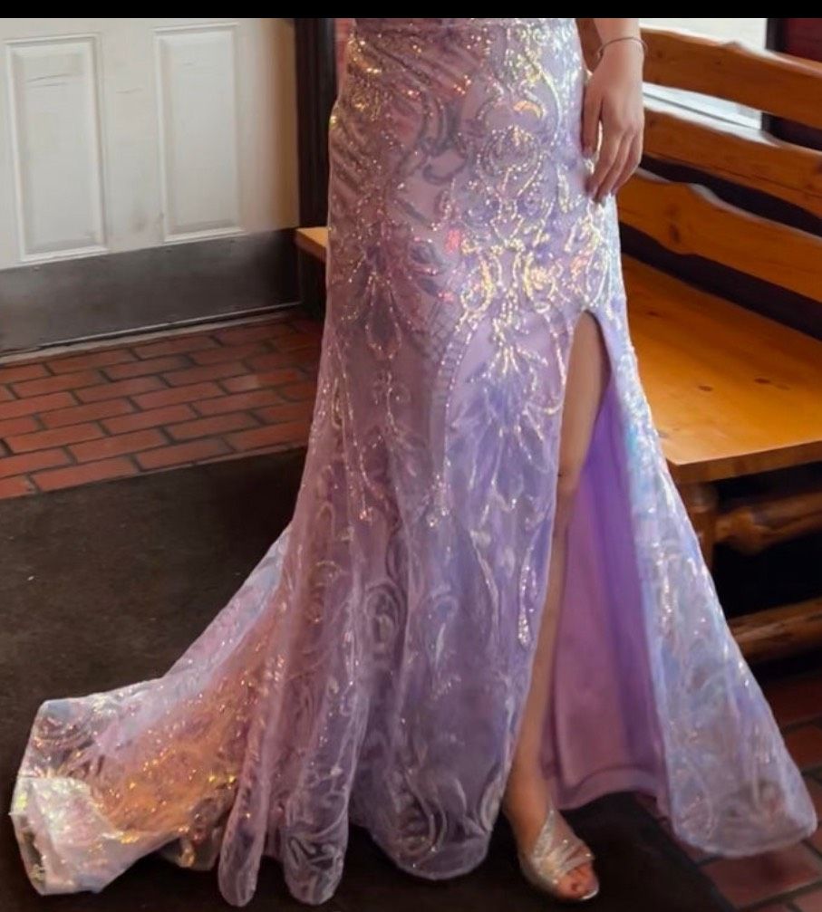 Style 16948 Christina Wu Size 10 Prom Plunge Floral Purple A-line Dress on Queenly