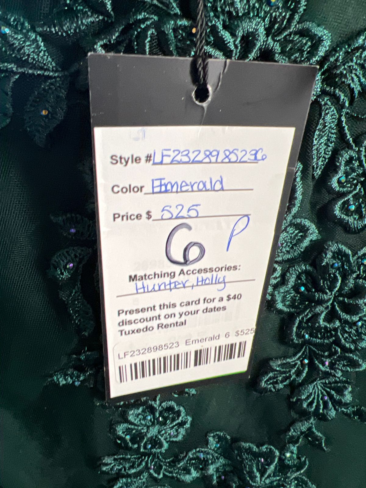 Style LF2328985236 La Femme Size 6 Prom Plunge Green Ball Gown on Queenly