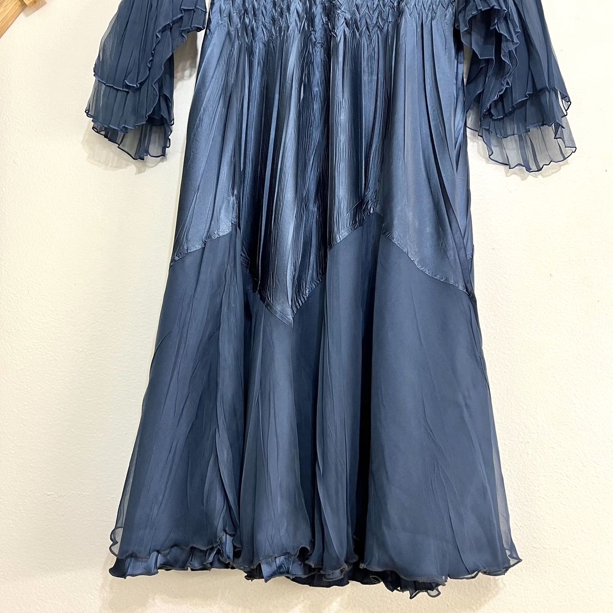Komarov Size 10 Blue A-line Dress on Queenly