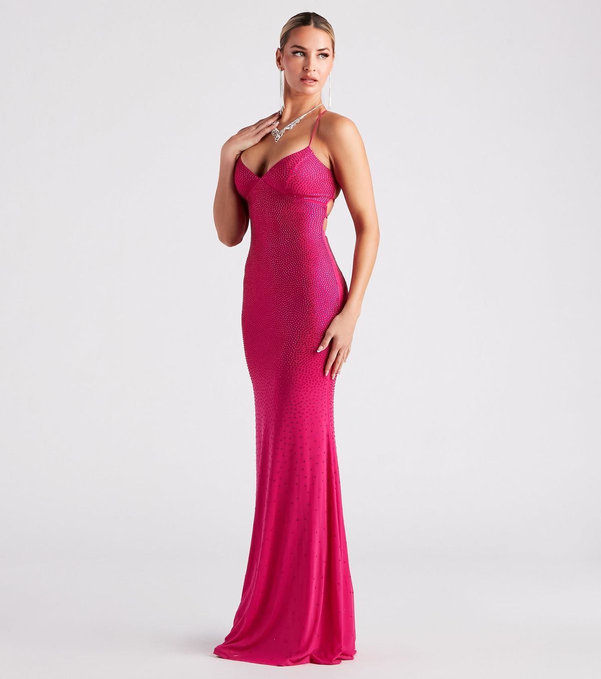Style 05002-2910 Windsor Size M Bridesmaid Sequined Pink Floor Length Maxi on Queenly